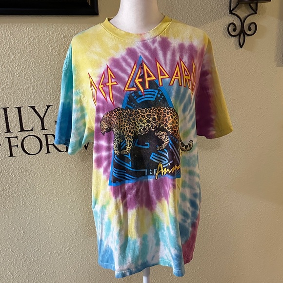 Def Leppard Tie-Dye T-Shirt - Picture 3 of 5